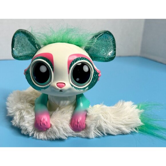 Mattel Lil Gleemerz Light Up Tail Amiglow Lemur-Talks & Lights Up-Teal-4-3/4" H - Picture 4 of 4